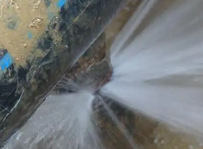 建华卫生间测漏水施工步骤